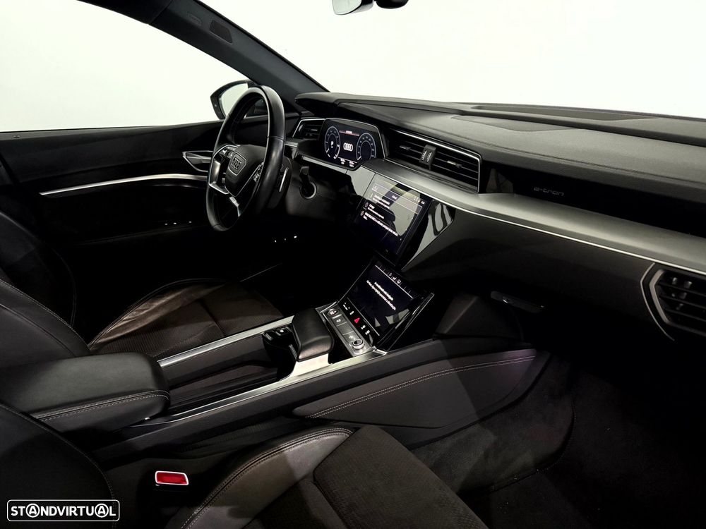 Audi e-tron Sportback 50 quattro S line - 42
