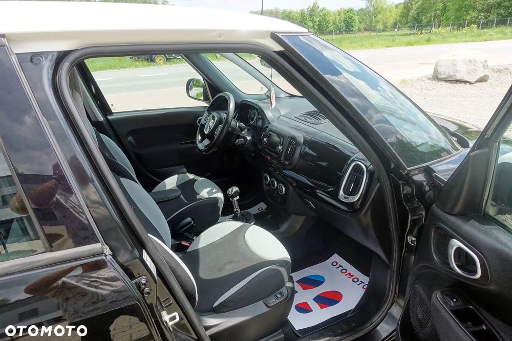 Fiat 500L 1.4 16V Urban Edition - 12