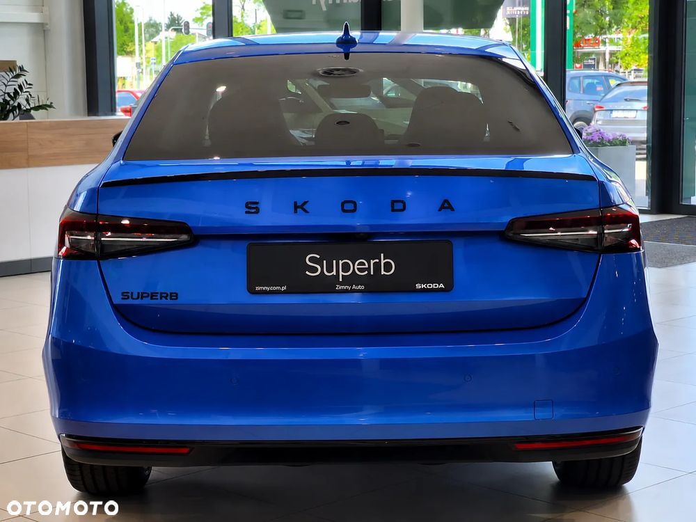 Skoda Superb 2.0 TSI Sportline DSG - 7