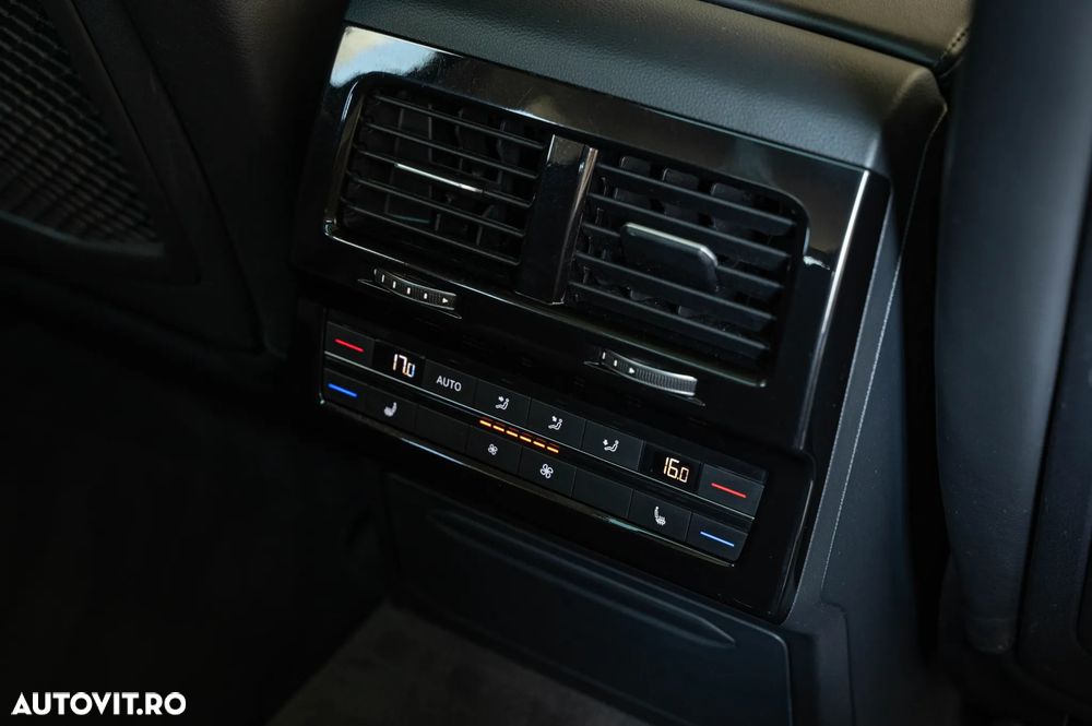 Volkswagen Touareg 3.0 V6 TDI 4Motion DPF Automatik - 18
