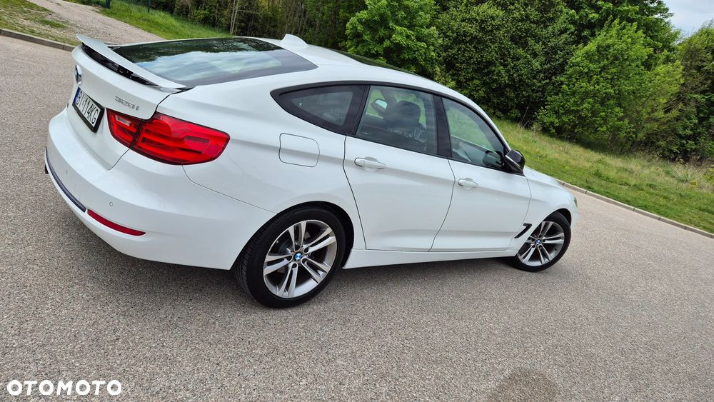 BMW 3GT 328i GT Sport Line - 16