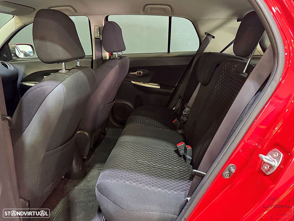 Toyota Urban Cruiser 1.33 VVT-i - 17
