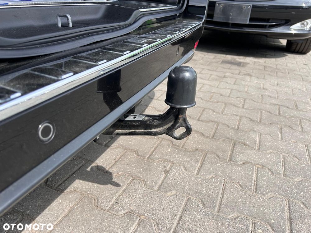 Mercedes-Benz Klasa V 300 d 4-Matic Exclusive 9G-Tronic (d³ugi) - 21