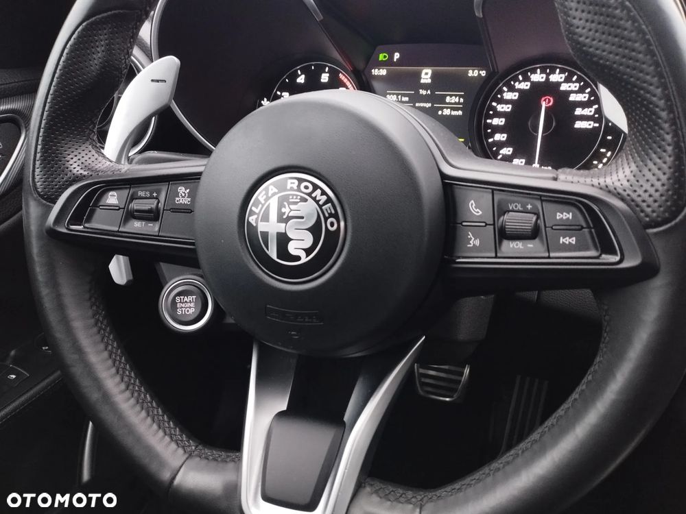 Alfa Romeo Giulia 2.0 Turbo Sprint - 17