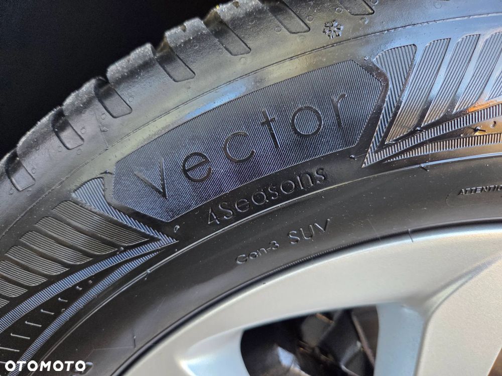 Hyundai Tucson blue 1.6 GDi 2WD Passion - 15