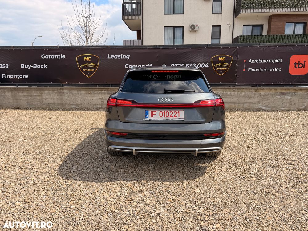 Audi e-tron 50 quattro S line - 35