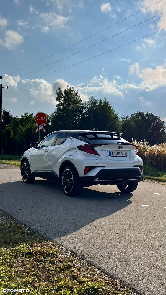 Toyota C-HR 2.0 Hybrid GR Sport - 2
