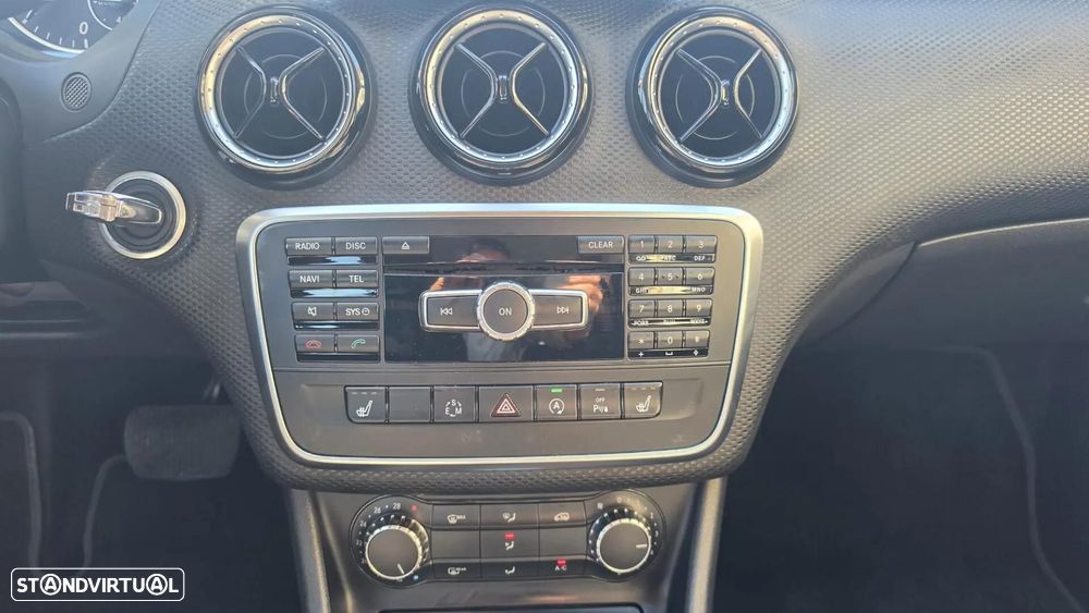 Mercedes-Benz A 180 CDi BlueEfficiency Aut. - 12