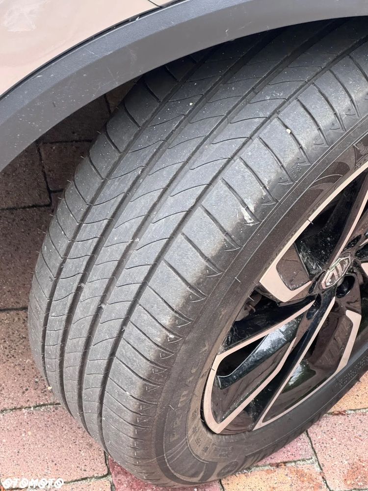 MG ZS 1.0 T-GDI Exclusive - 6