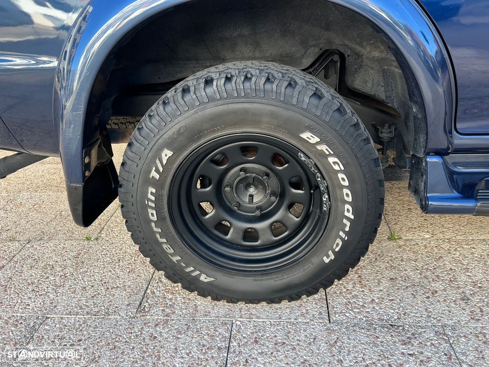 Mitsubishi Pajero Sport 2.5 TD GLS - 28