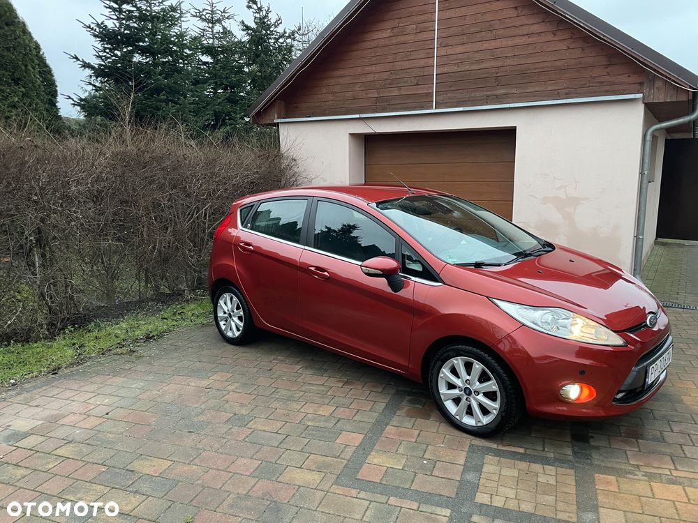 Ford Fiesta 1.4 Ghia EU5 - 11