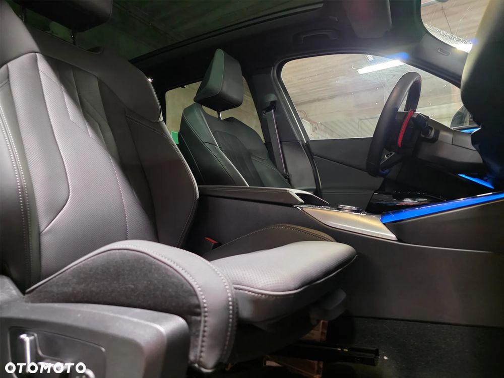 BMW X3 xM50 mHEV - 16