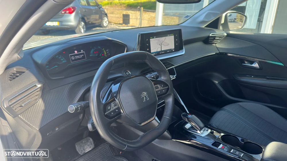 Peugeot e-208 50 kWh Allure Pack - 21