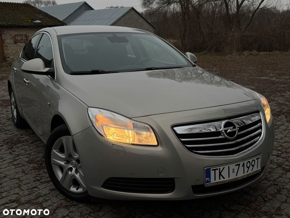 Opel Insignia 1.6 Design Edition - 11