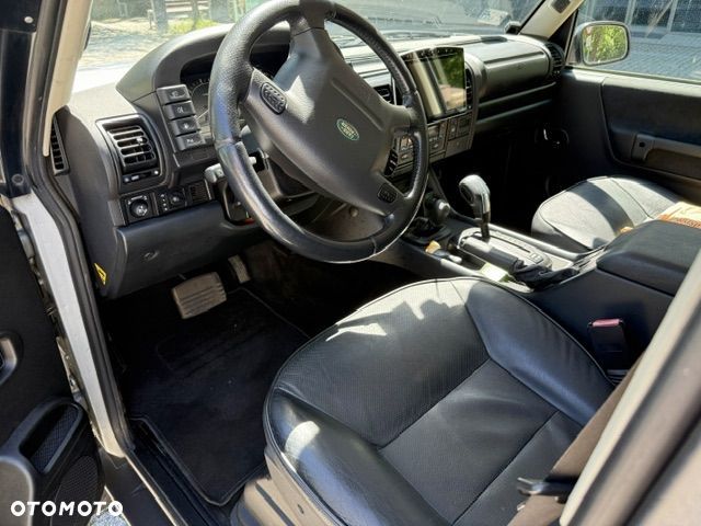 Land Rover Discovery - 12