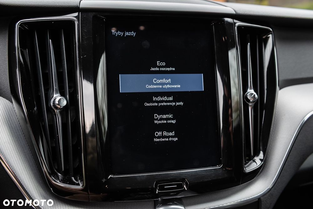 Volvo XC 60 D4 Drive-E R-Design Kinetic - 18