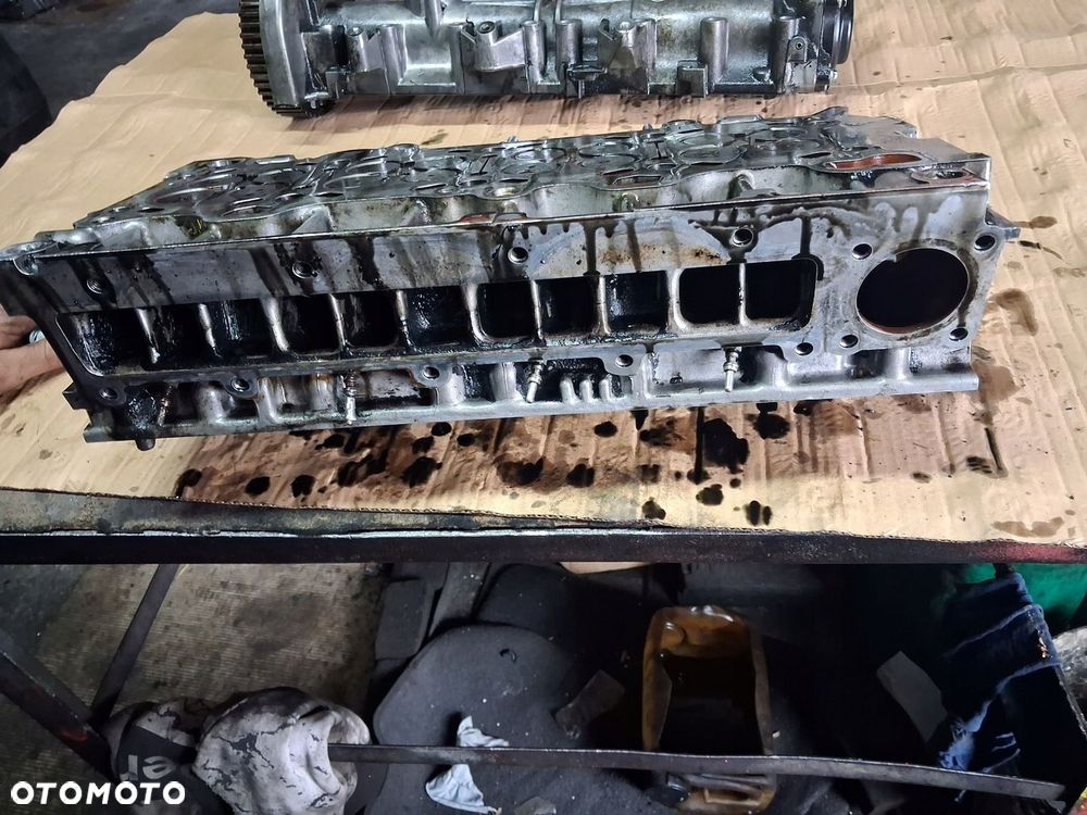 Głowica silnika Fiat Ducato Iveco 2.3 JTD 502295000 - 2
