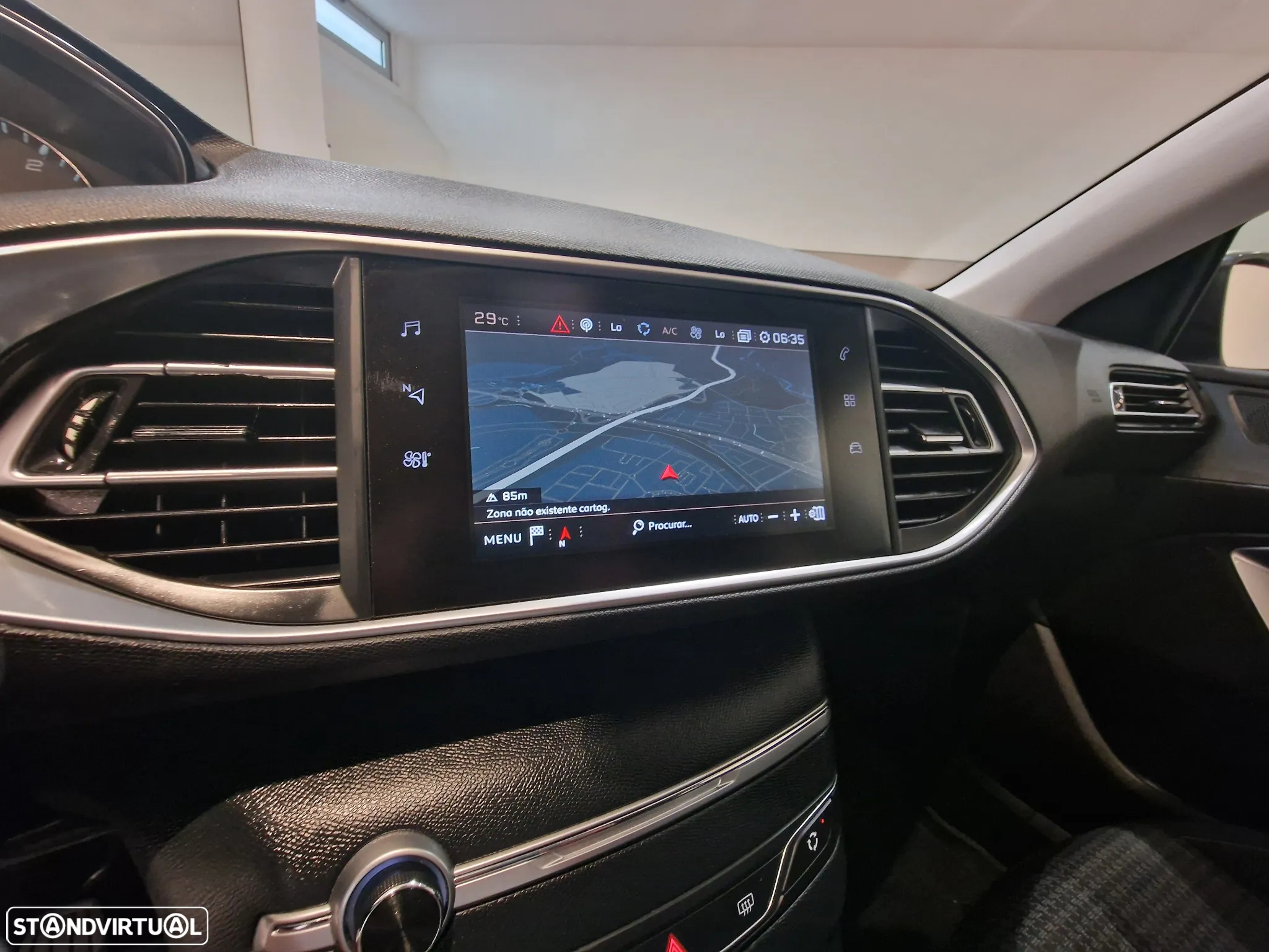 Peugeot 308 SW BlueHDi 100 Stop & Start Business-Line - 12