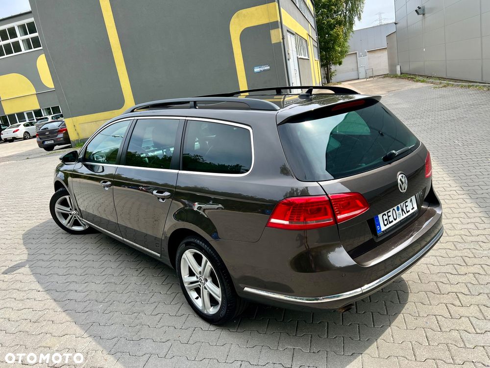 Volkswagen Passat 2.0 TDI 4Mot Highline DSG - 22
