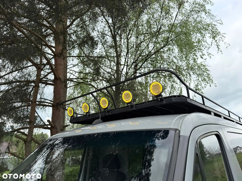 Mercedes-Benz Sprinter - 39