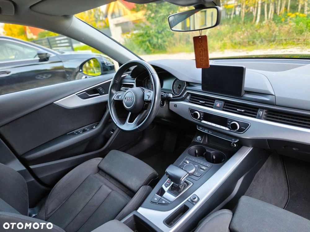 Audi A4 Avant - 9