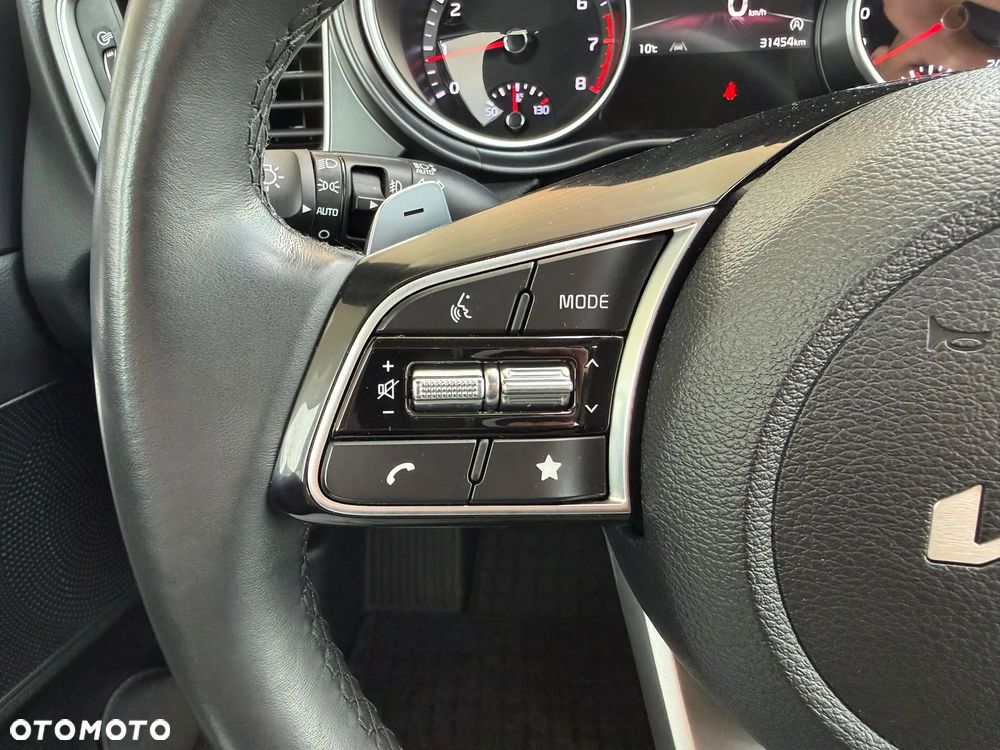Kia XCeed 1.5 T-GDI M DCT - 24