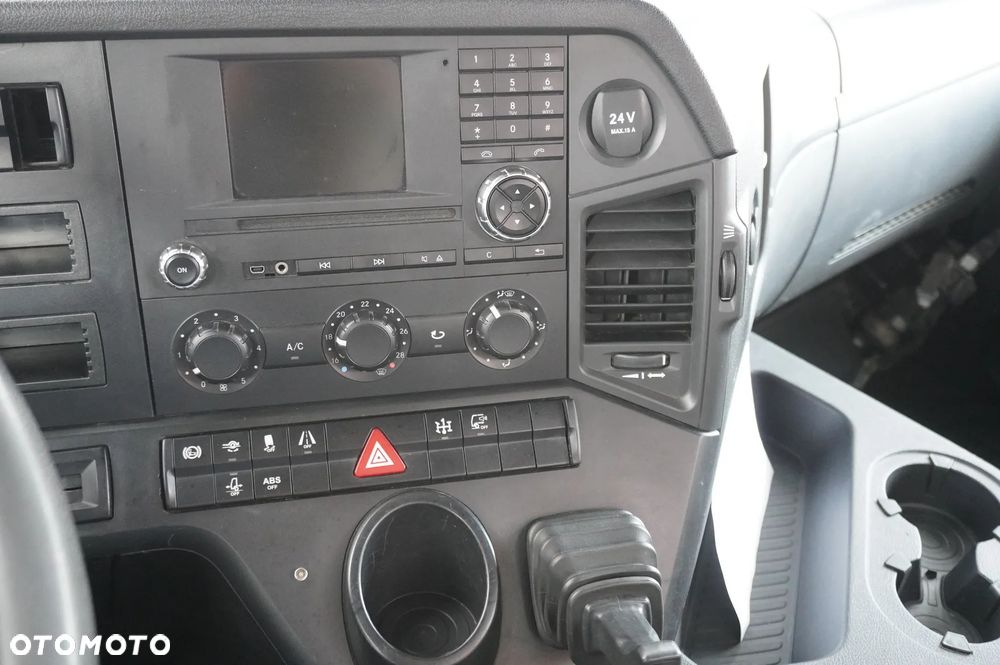 Mercedes-Benz Arocs 2636 / 6x4 / HDS Fassi / Wywrotka 3 str / Bortmatic_236398 - 26