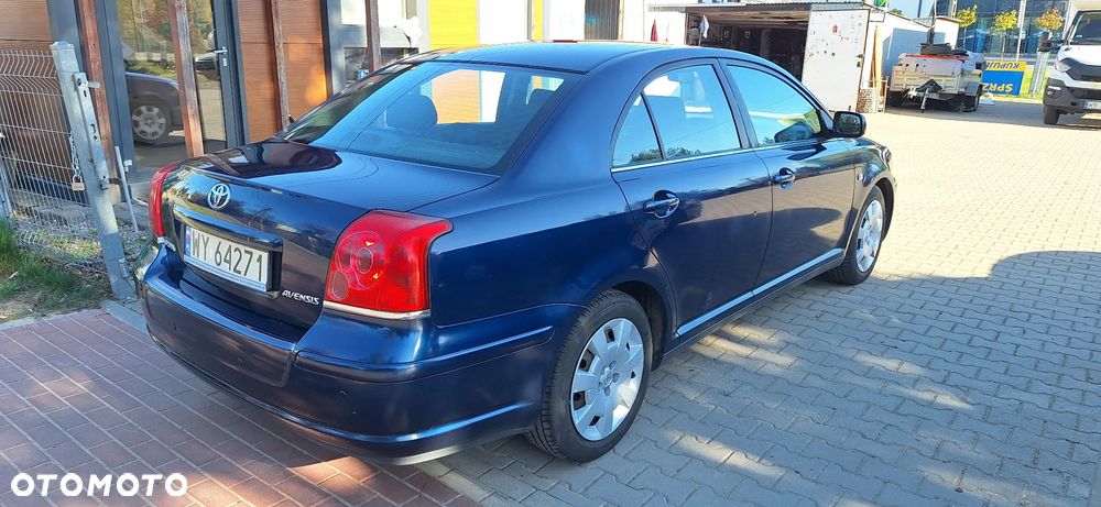 Toyota Avensis 1.6 VVT-i Terra - 5