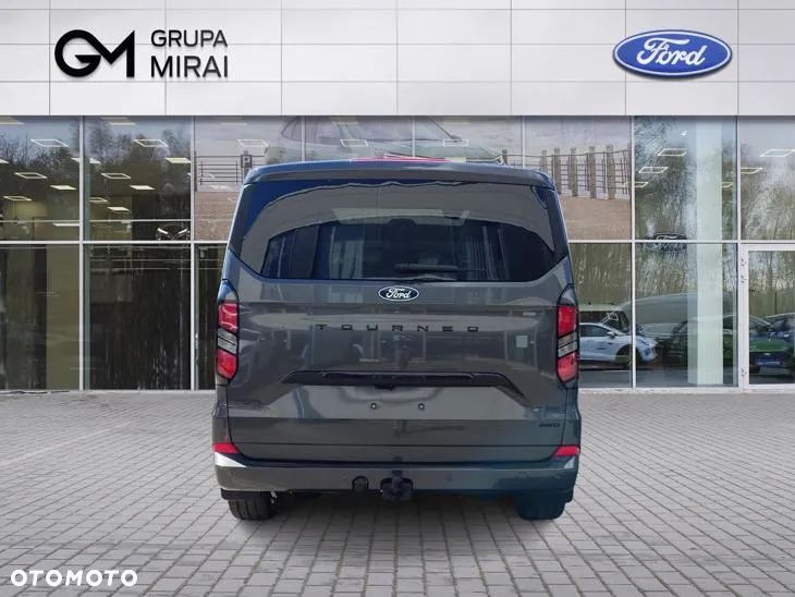 Ford Tourneo Custom 2.0 EcoBlue 320 AWD L2 Titanium - 4