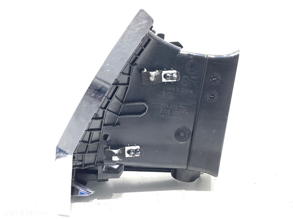 KRATKA NAWIEWU PRAWY PRZÓD  SKODA KAROQ (NU7, ND7) 2017 - 2022 2.0 TSI 4x4 140 kW [190 KM] benzyna - 2