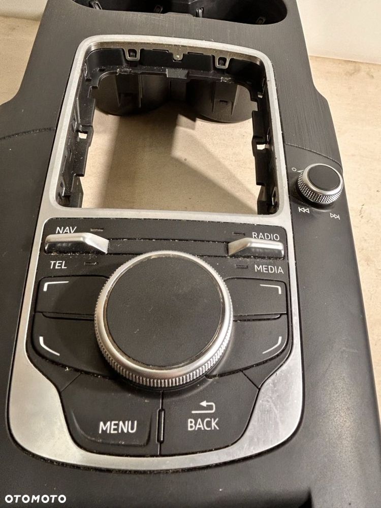 PANEL STEROWANIA PRZYCIKI TUNEL MMI NAVI UK ANGLIK Audi A3 8V 0V4 8V0 919 614 P - 3