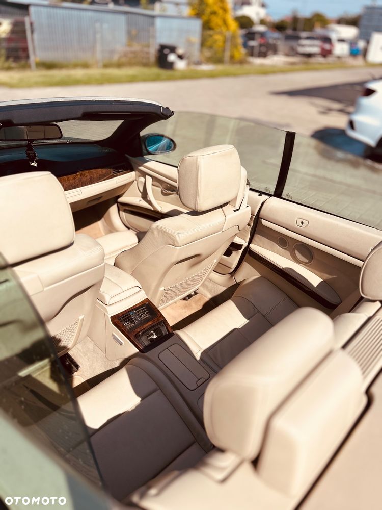 BMW Seria 3 325i - 7