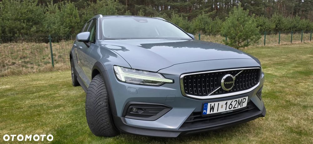 Volvo V60 Cross Country B4 D AWD - 9