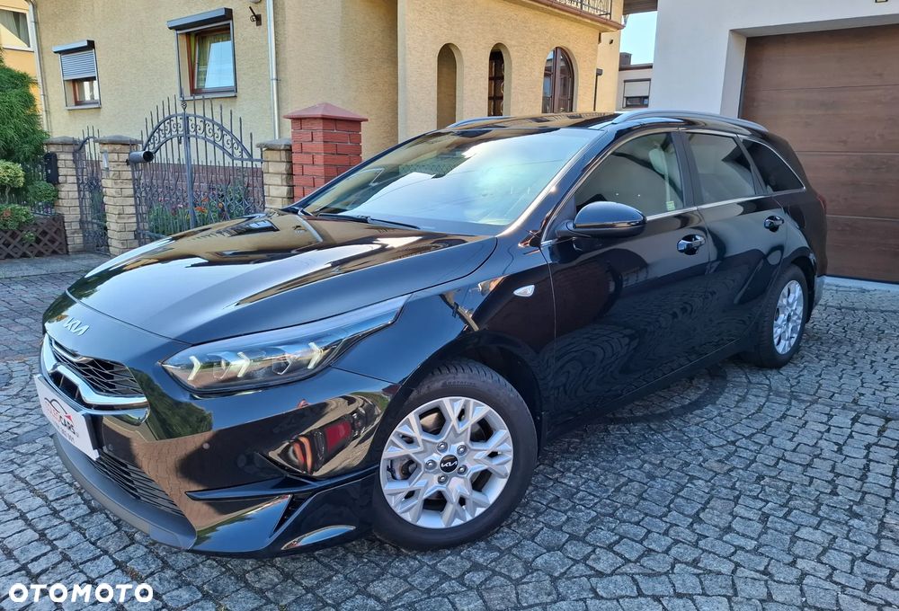 Kia Ceed 1.5 T-GDI M - 3