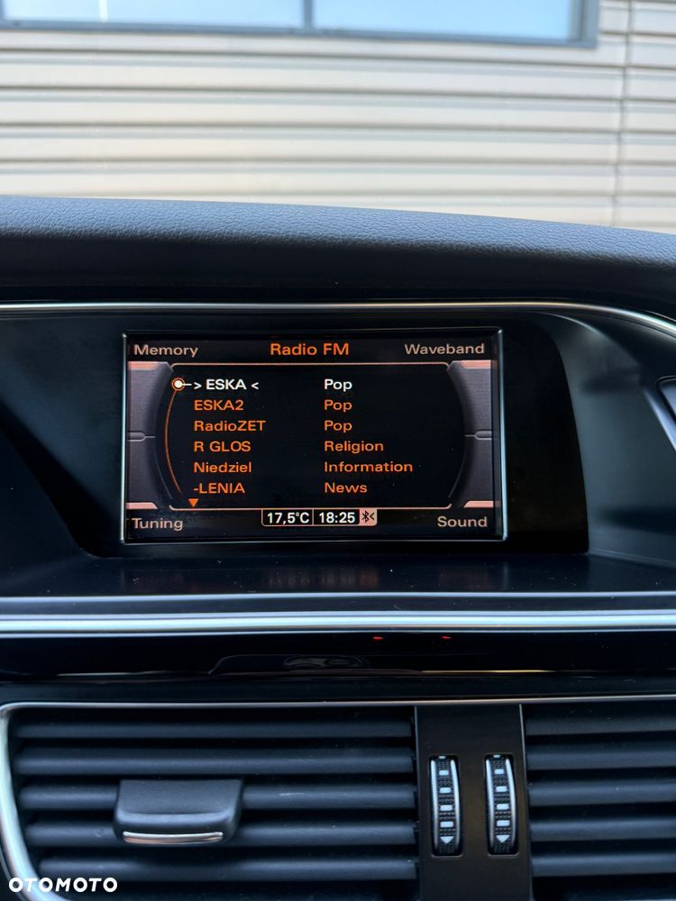 Audi A4 Avant 2.0 TDI DPF clean diesel quattro S line Sportpaket - 18