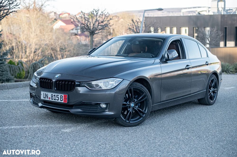 BMW Seria 3 320d Aut. - 20