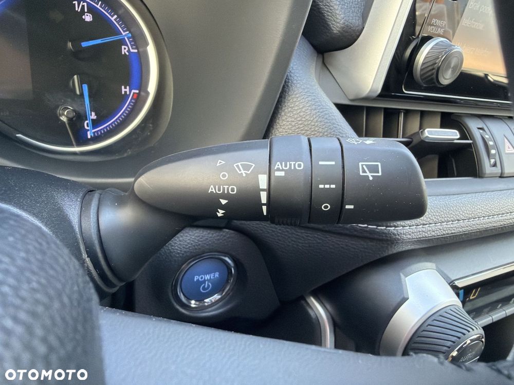 Toyota RAV4 - 17