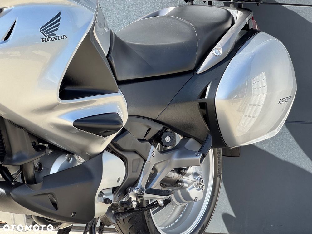 Honda Deauville - 25