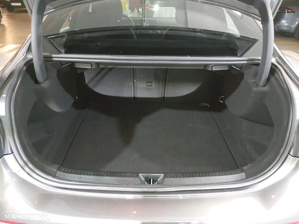 Mercedes-Benz A 180 Limousine d Style Aut. - 11