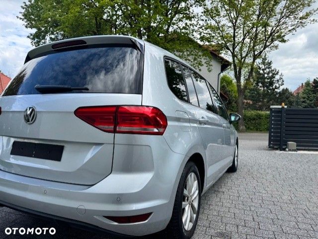 Volkswagen Touran 1.6 TDI BMT SCR Comfortline - 8