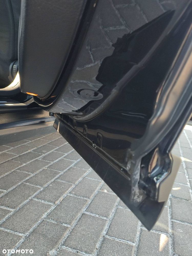 Volkswagen Passat - 17