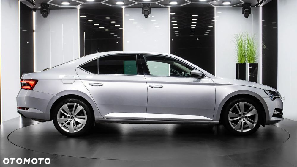 Skoda Superb 2.0 TSI Style DSG - 9