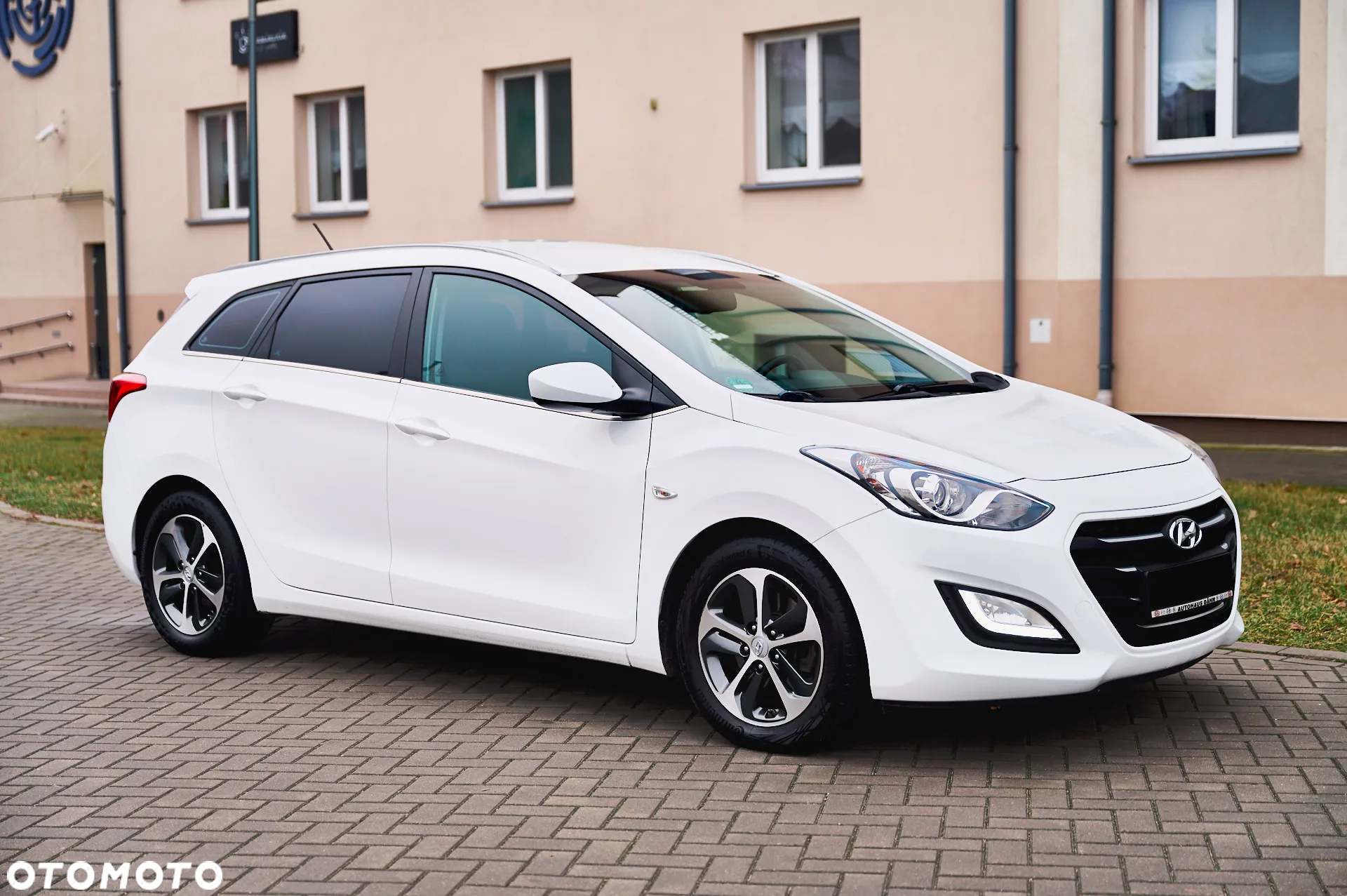 Hyundai i30 1.6 CRDi BlueDrive Comfort - 12