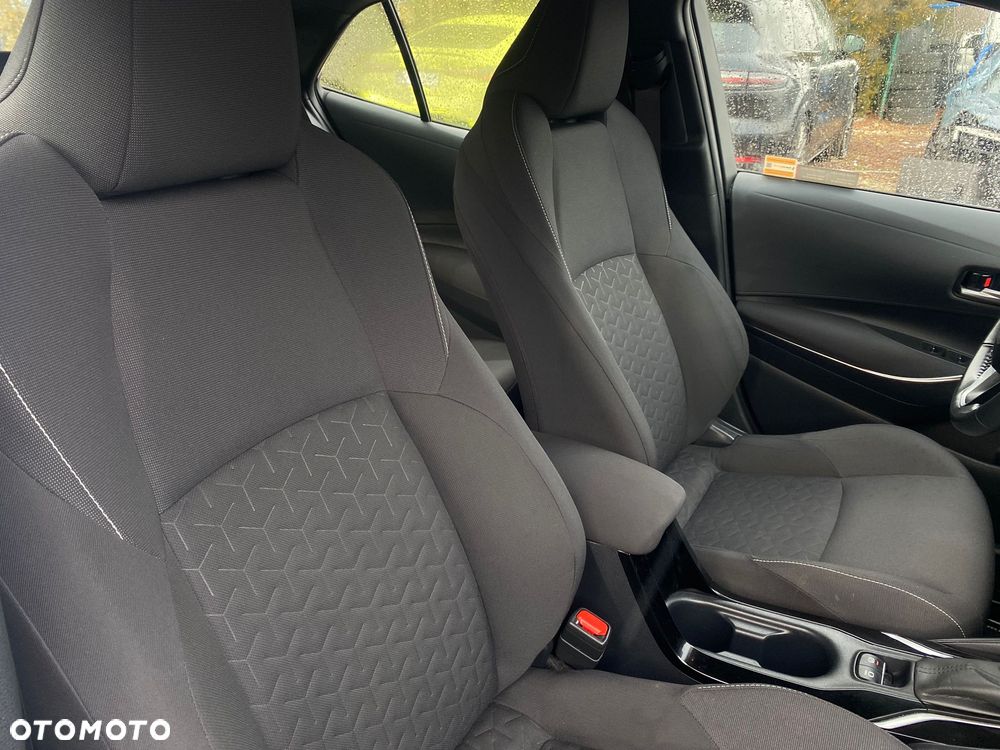 Toyota Corolla 1.8 Hybrid Comfort - 24