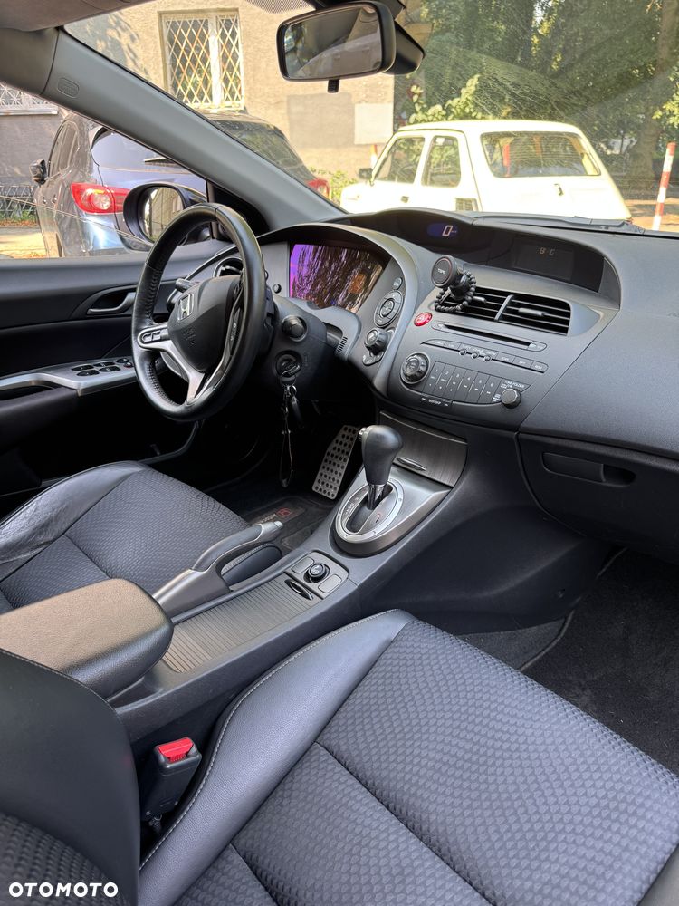 Honda Civic 1.8 Comfort - 10
