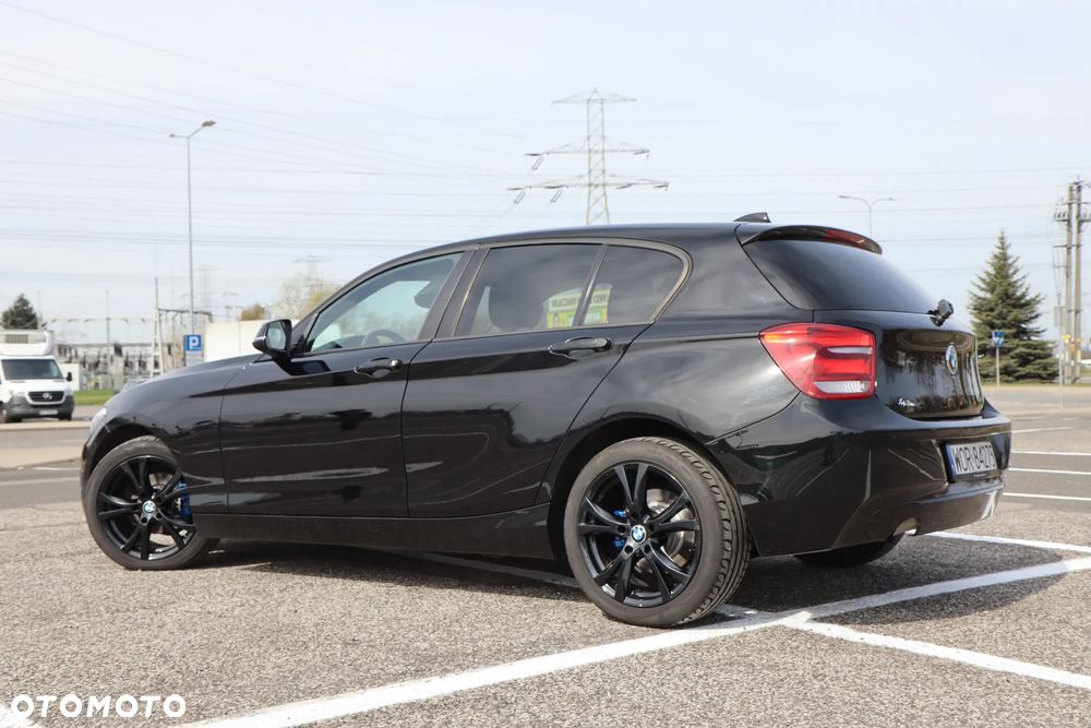 BMW Seria 1 114i - 12
