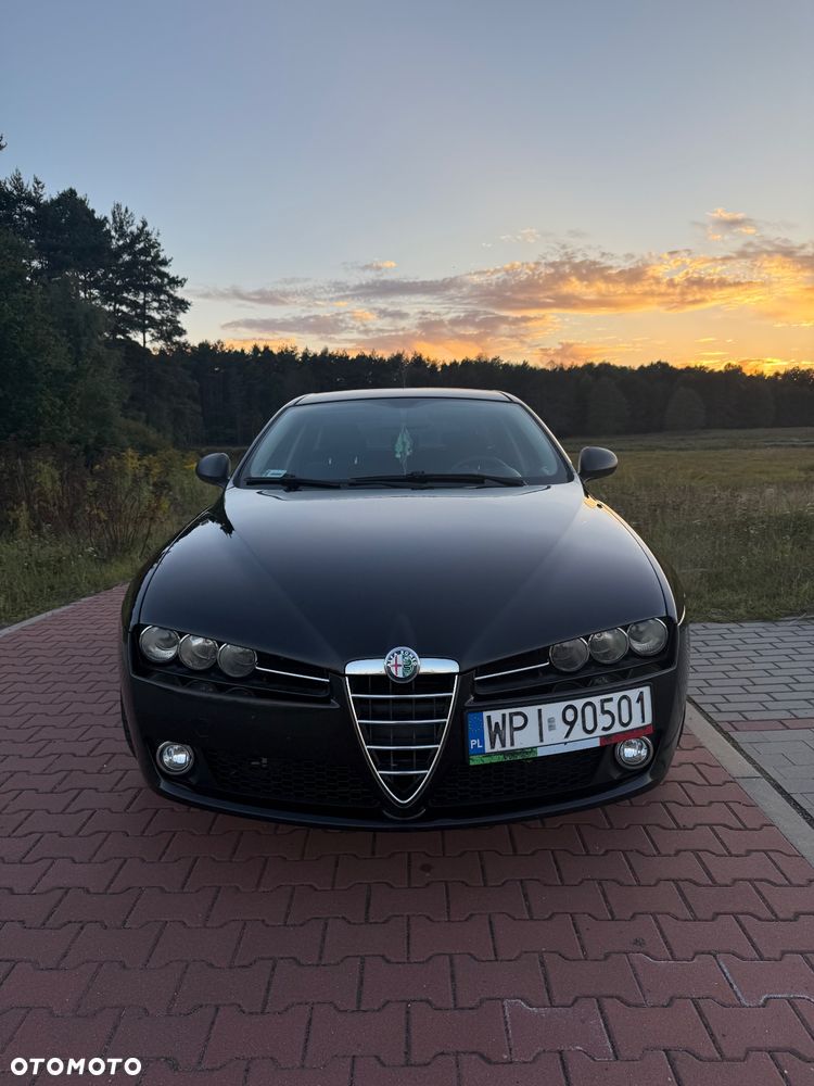 Alfa Romeo 159 - 2