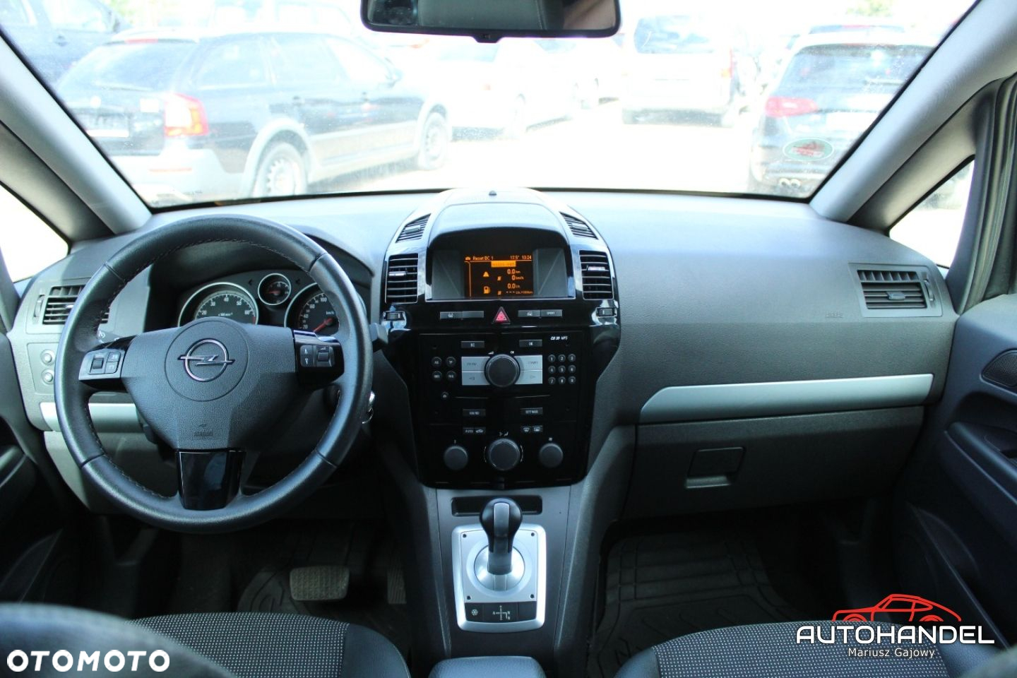 Opel Zafira - 12
