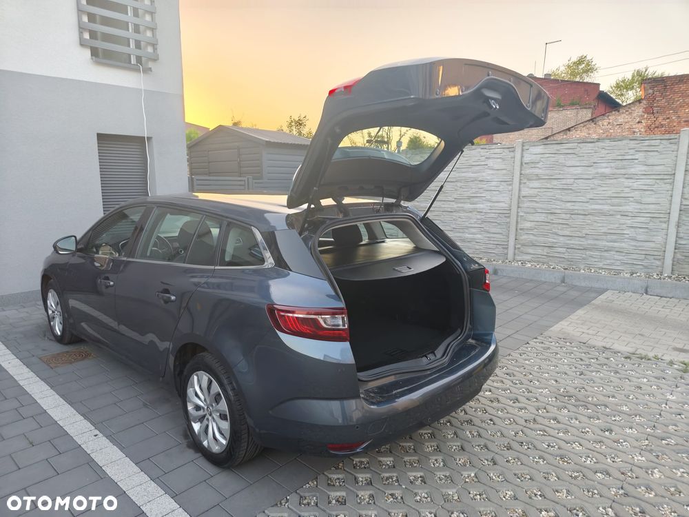 Renault Megane TCe 115 GPF LIMITED - 29