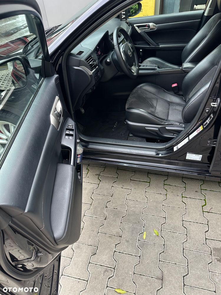 Lexus CT 200h Elegance - 17